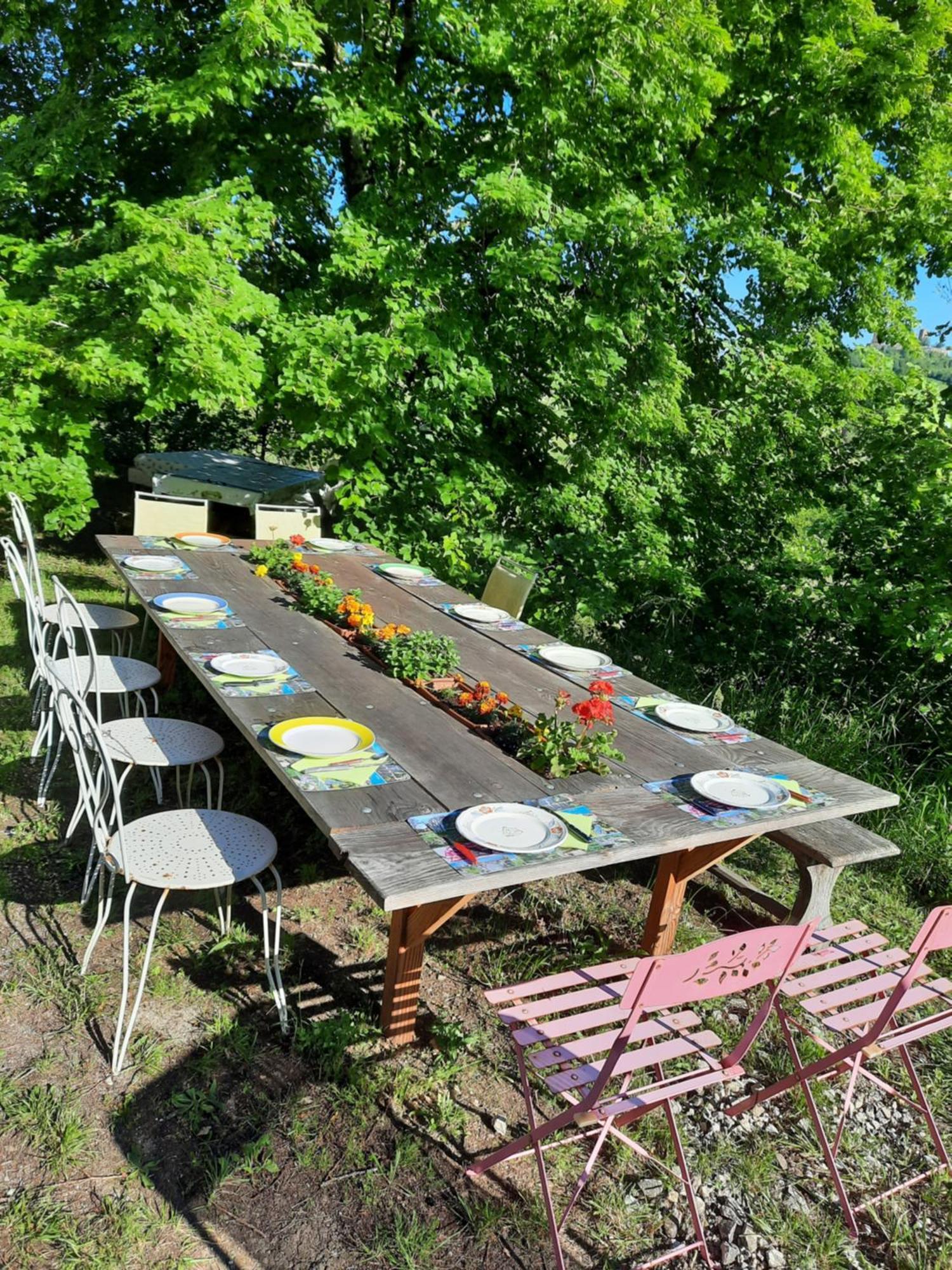 Les Coteaux De Planeze, Maison Et Jardin Dans Le Lot! Chambres Chez L'Habitant! Belmont-Bretenoux Luaran gambar
